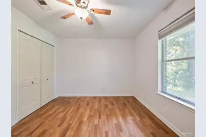 9831 Mobile Hwy, Pensacola, FL 32526 - Photo 11