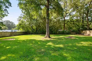 9831 Mobile Hwy, Pensacola, FL 32526 - Photo 13