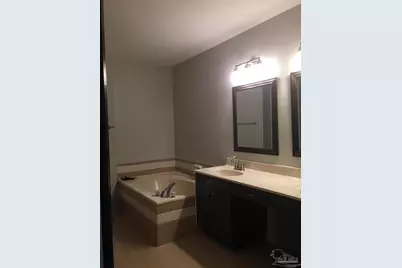 9404 Victoria Ln, Navarre, FL 32566 - Photo 21