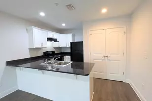 313 N Navy Blvd, Pensacola, FL 32507 - Photo 3
