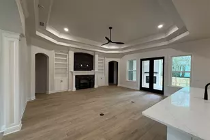5702 Dunbar Cir, Milton, FL 32583 - Photo 15