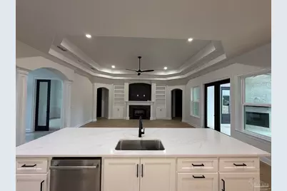 5702 Dunbar Cir, Milton, FL 32583 - Photo 13
