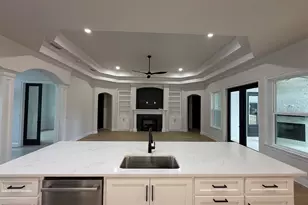 5702 Dunbar Cir, Milton, FL 32583 - Photo 13
