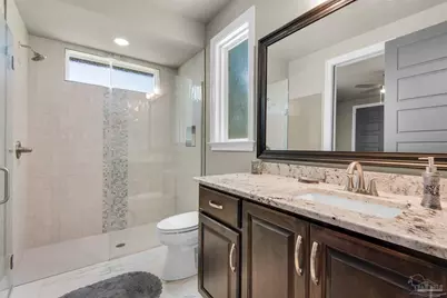 5612 Highland Lake Dr, Milton, FL 32583 - Photo 11
