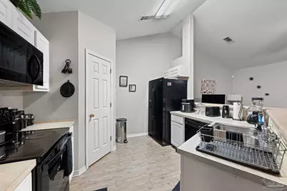 8464 Kipling St #C, Pensacola, FL 32514 - Photo 5