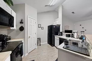8464 Kipling St, Pensacola, FL 32514 - Photo 5