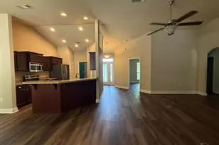 4180 Hazelhurst Dr, Pace, FL 32571 - Photo 5