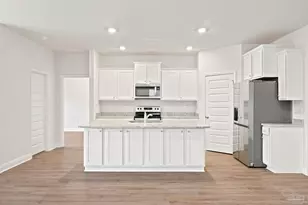 7745 Burnside Loop, Pensacola, FL 32526 - Photo 9