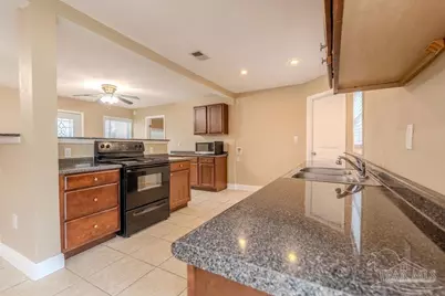 220 N Stillman St, Pensacola, FL 32505 - Photo 15