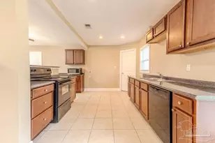 220 N Stillman St, Pensacola, FL 32505 - Photo 19