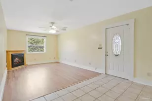 2011 Blakely Ave, Pensacola, FL 32507 - Photo 7