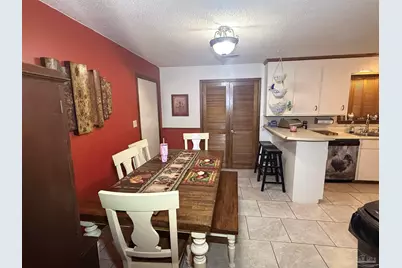 5988 Pursley Ave, Pensacola, FL 32526 - Photo 7