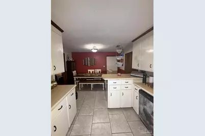5988 Pursley Ave, Pensacola, FL 32526 - Photo 15