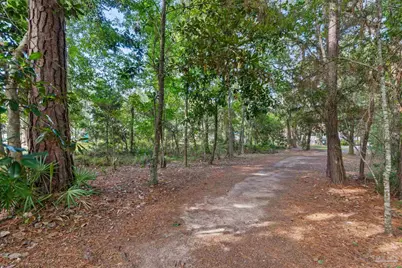 7107 Wells Ave, Navarre, FL 32566 - Photo 7