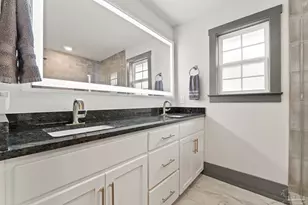 301 S Reus St, Pensacola, FL 32502 - Photo 35