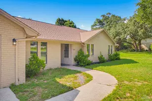 27 S 72nd Ave, Pensacola, FL 32506 - Photo 3