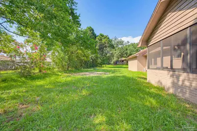 27 S 72nd Ave, Pensacola, FL 32506 - Photo 5