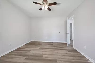 27 S 72nd Ave, Pensacola, FL 32506 - Photo 25