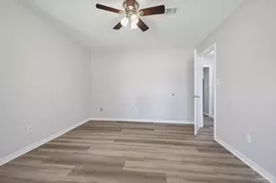 27 S 72nd Ave, Pensacola, FL 32506 - Photo 25