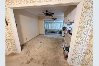 4216 Acacia Dr, Pensacola, FL 32503 - Photo 9