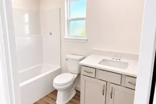 901 Rentz Ave, Pensacola, FL 32507 - Photo 5
