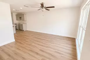 901 Rentz Ave, Pensacola, FL 32507 - Photo 3