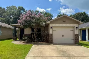 10605 Senegal Dr, Pensacola, FL 32534 - Photo 1