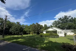 7830 Kelly Field Rd, Century, FL 32535 - Photo 25