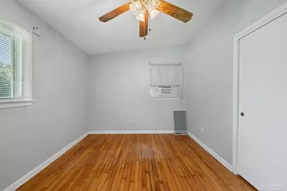 18 Cambridge Ave, Pensacola, FL 32534 - Photo 25
