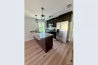 3053 N 15th Ave, Milton, FL 32571 - Photo 5