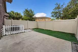 8732 Brown Pelican Cir, Navarre, FL 32566 - Photo 21