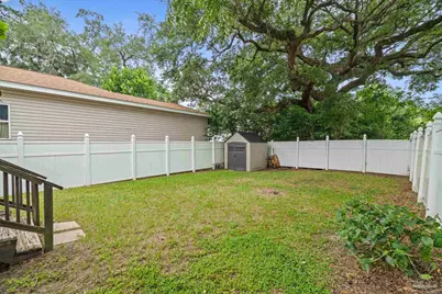 811 N Tarragona St, Pensacola, FL 32501 - Photo 27