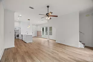 811 N Tarragona St, Pensacola, FL 32501 - Photo 7