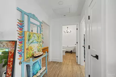 10220 N Loop Rd, Pensacola, FL 32507 - Photo 11