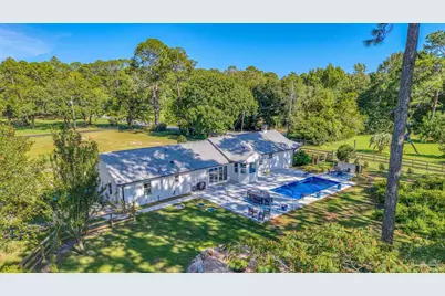 10220 N Loop Rd, Pensacola, FL 32507 - Photo 1