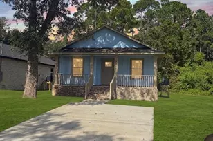 3057 N 15th Ave, Milton, FL 32571 - Photo 1