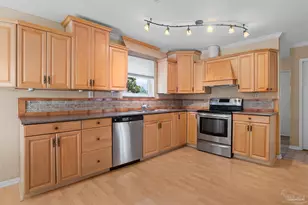 3 Navaho Dr, Pensacola, FL 32507 - Photo 9