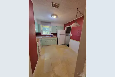 113 Reed Rd, Pensacola, FL 32507 - Photo 23