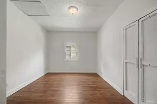 411 W Gadsden St, Pensacola, FL 32501 - Photo 19