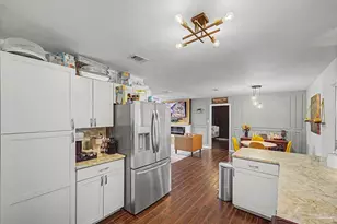 7110 Peninsula Dr, Pensacola, FL 32526 - Photo 17
