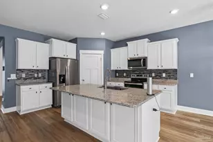 6076 Rutherford Loop, Pensacola, FL 32526 - Photo 11