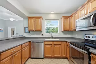 6369 Old Harbor Ct, Gulf Breeze, FL 32563 - Photo 9