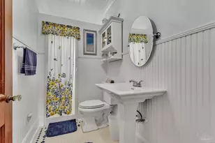 1057 Pauline St, Cantonment, FL 32533 - Photo 5