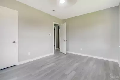 517 Ronda St, Pensacola, FL 32534 - Photo 35