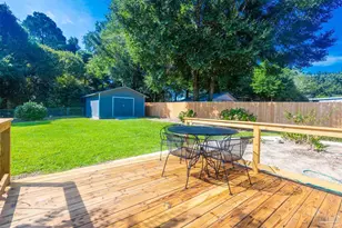 517 Ronda St, Pensacola, FL 32534 - Photo 7