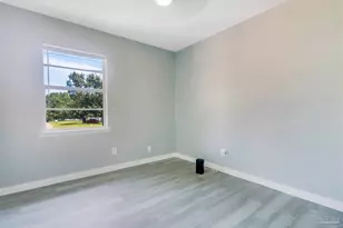 517 Ronda St, Pensacola, FL 32534 - Photo 27