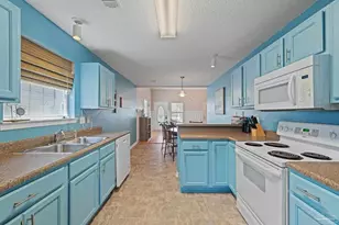2138 Tom St, Navarre, FL 32566 - Photo 13