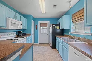2138 Tom St, Navarre, FL 32566 - Photo 11