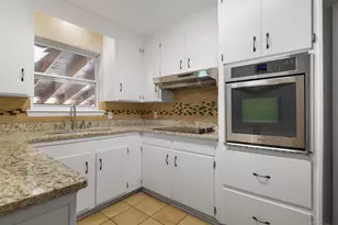3241 Bayview Way, Pensacola, FL 32503 - Photo 13