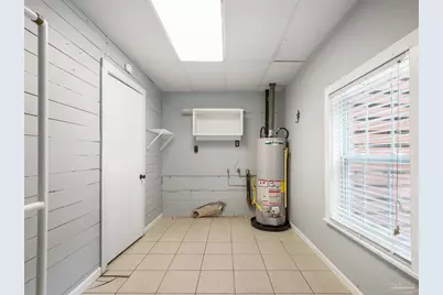 3241 Bayview Way, Pensacola, FL 32503 - Photo 15